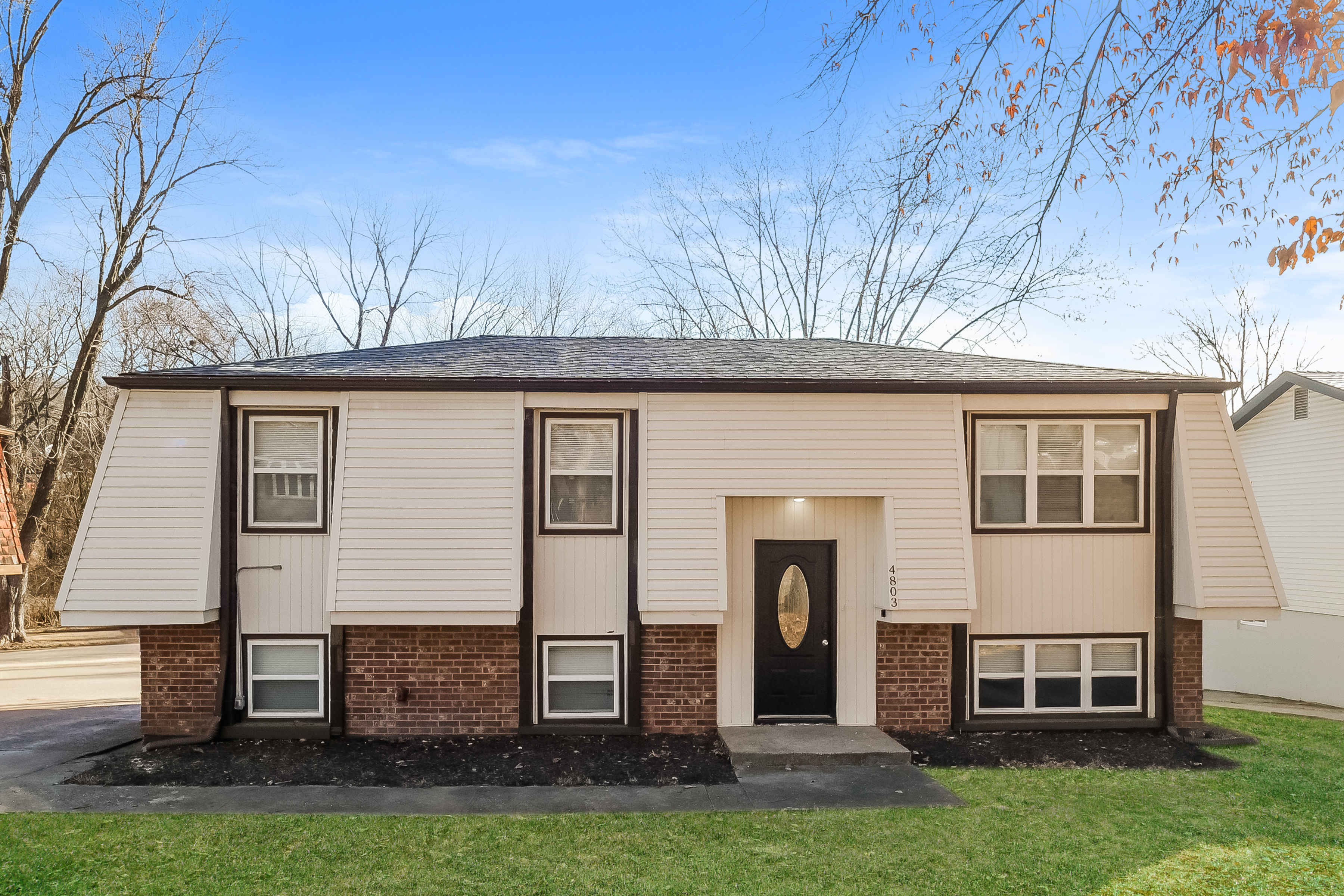 4803 NW WOODY CREEK LN KANSAS CITY, MO 64151